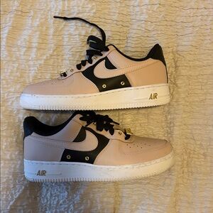 Nike Air Force 1 Blush and Black Shoes